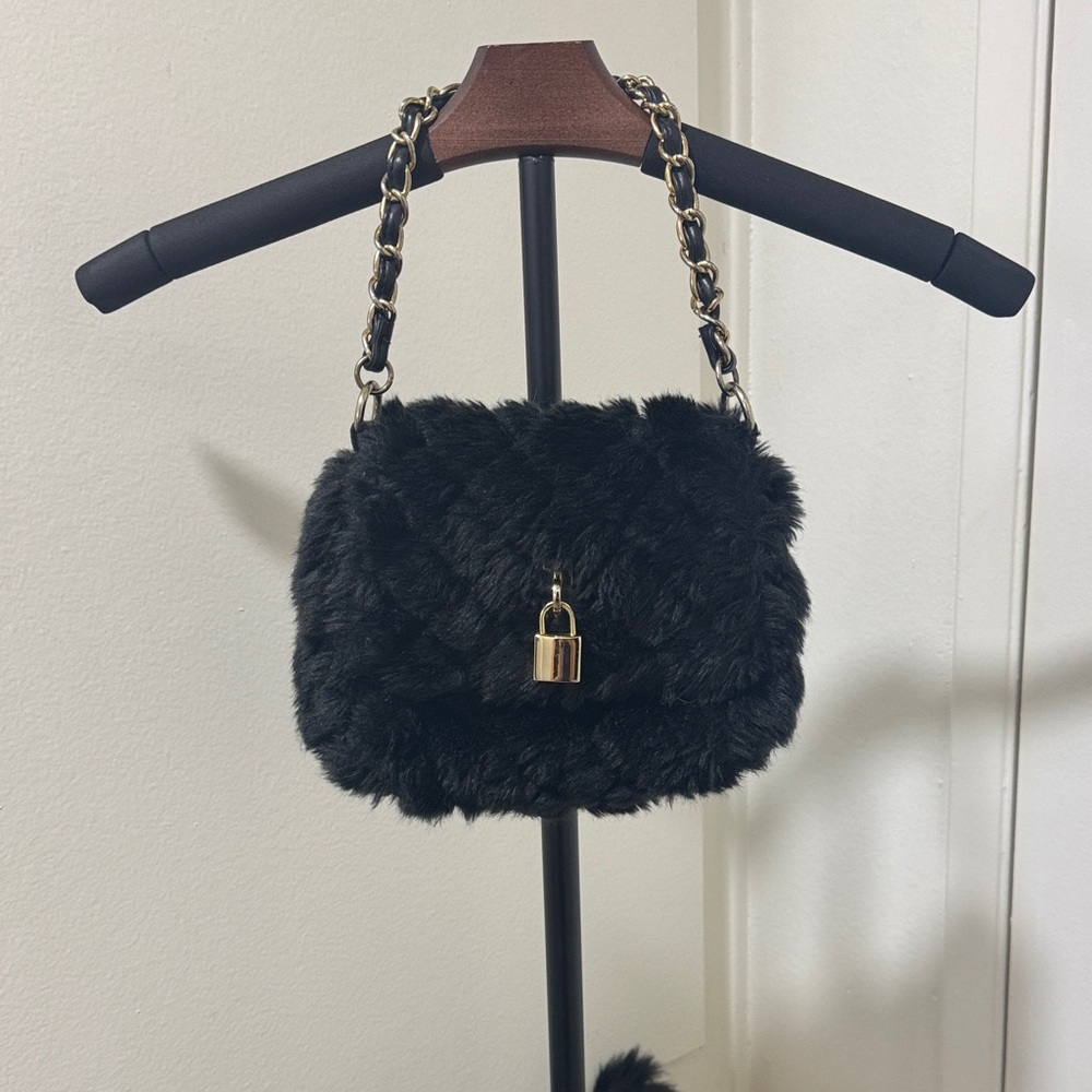 Black Faux Fur Chain Bag